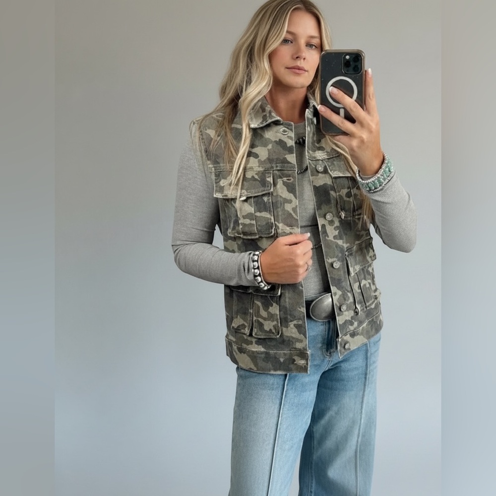 Camouflage Utility Jacket for Women